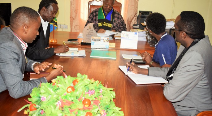 RC OLE SENDEKE AIOMBA (NFRA) KUTENGENEZA SOKO LA WAKULIMA NJE YA NCHI