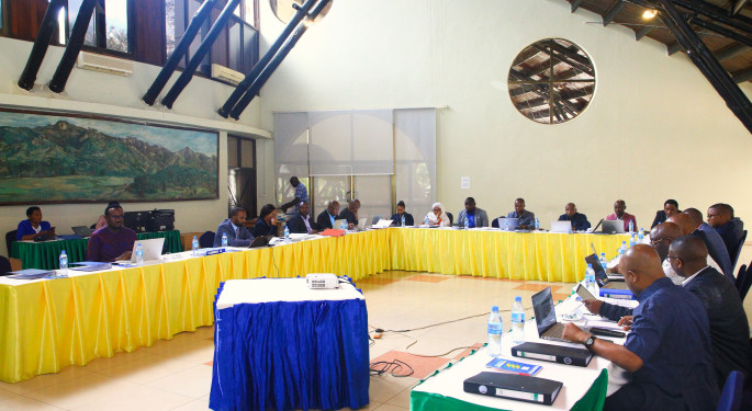 MENEJIMENTI YA NFRA YAKUTANA KUWEKA MIKAKATI YA KUBORESHA HUDUMA ZA WAKALA.